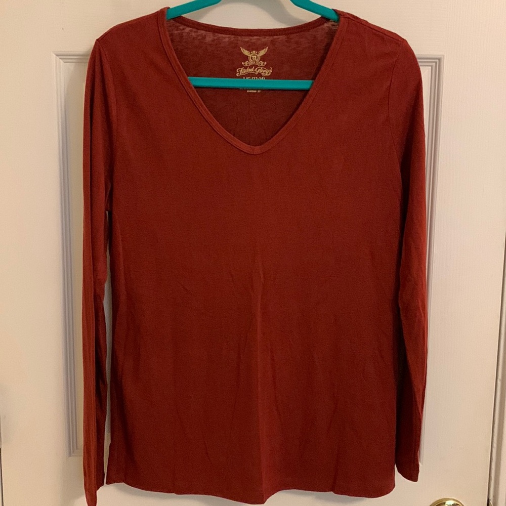 Brick-Red Faded Glory V-neck Long-sleeve T-shirt